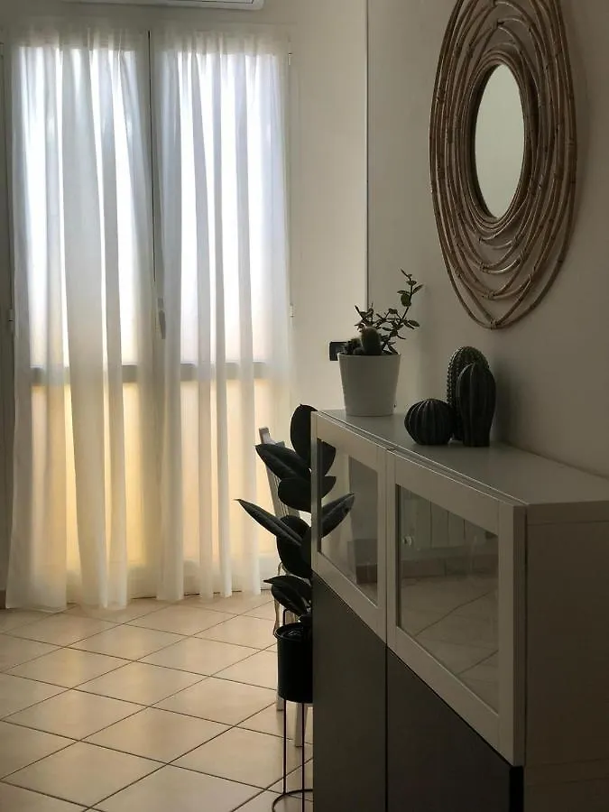 La Via Del Mare Apartment Albenga 0*,  Italy
