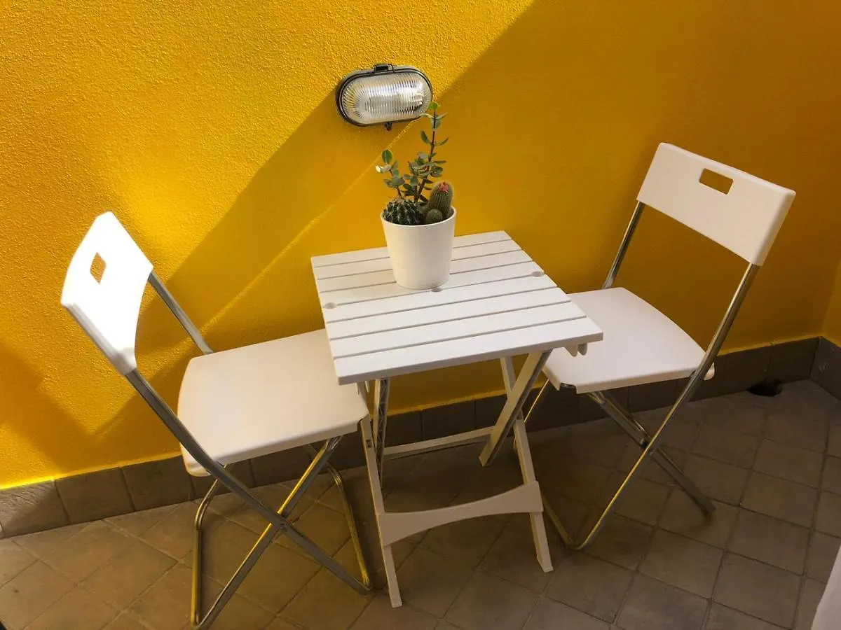 La Via Del Mare Apartment Albenga 0*,